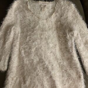 Chico's Cream Fuzzy V-Neck Sweater